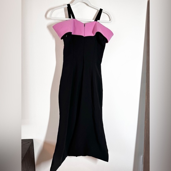 Christian Siriano Cold-Shoulder Midi A-Line Dress Crepe in Black/Pink Si… - Picture 5 of 15